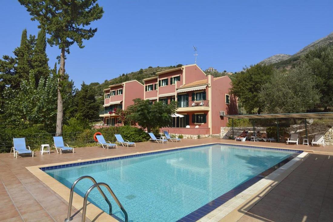Vivi'S Apartments Agia Efimia Екстер'єр фото