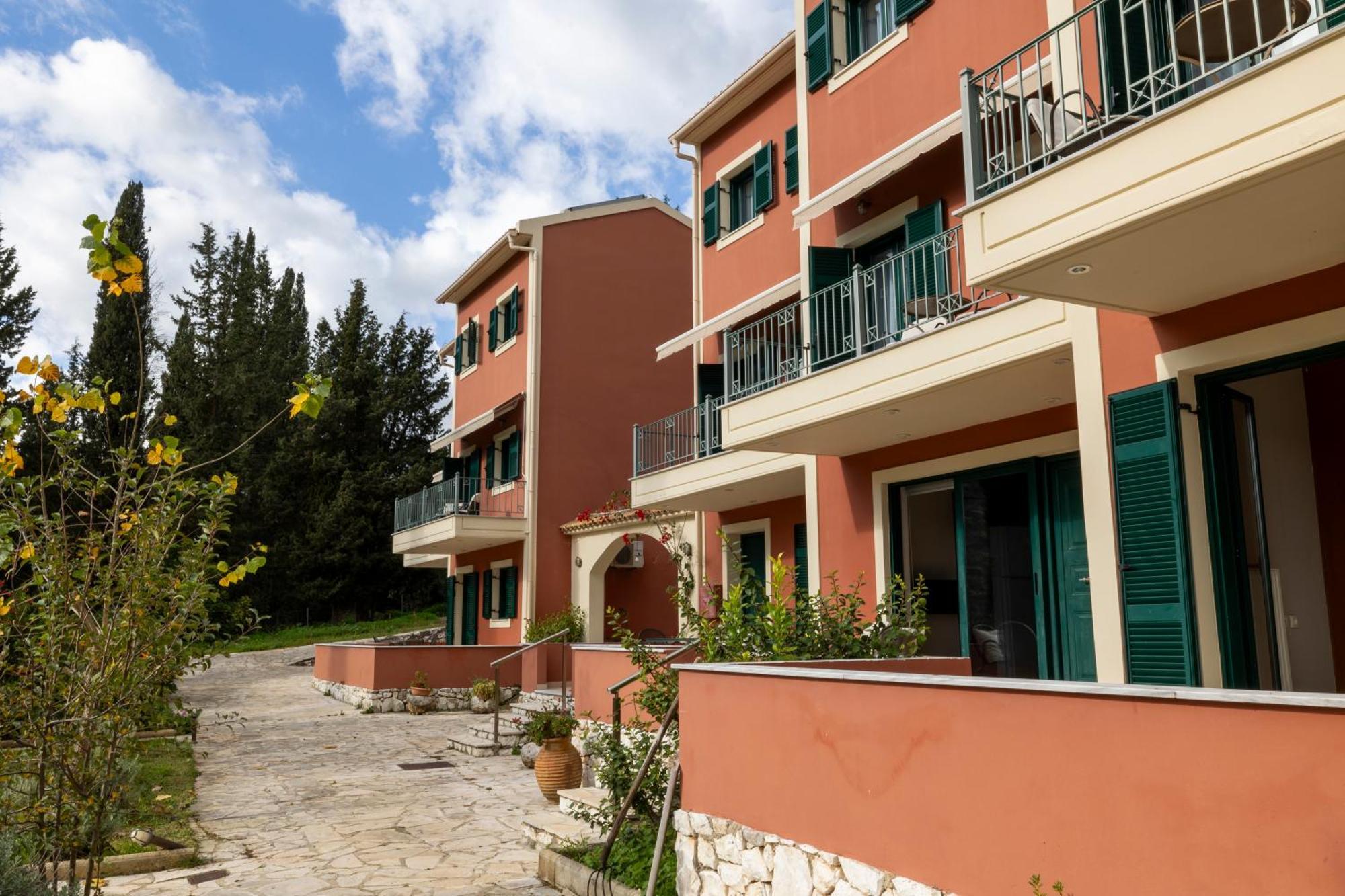 Vivi'S Apartments Agia Efimia Екстер'єр фото