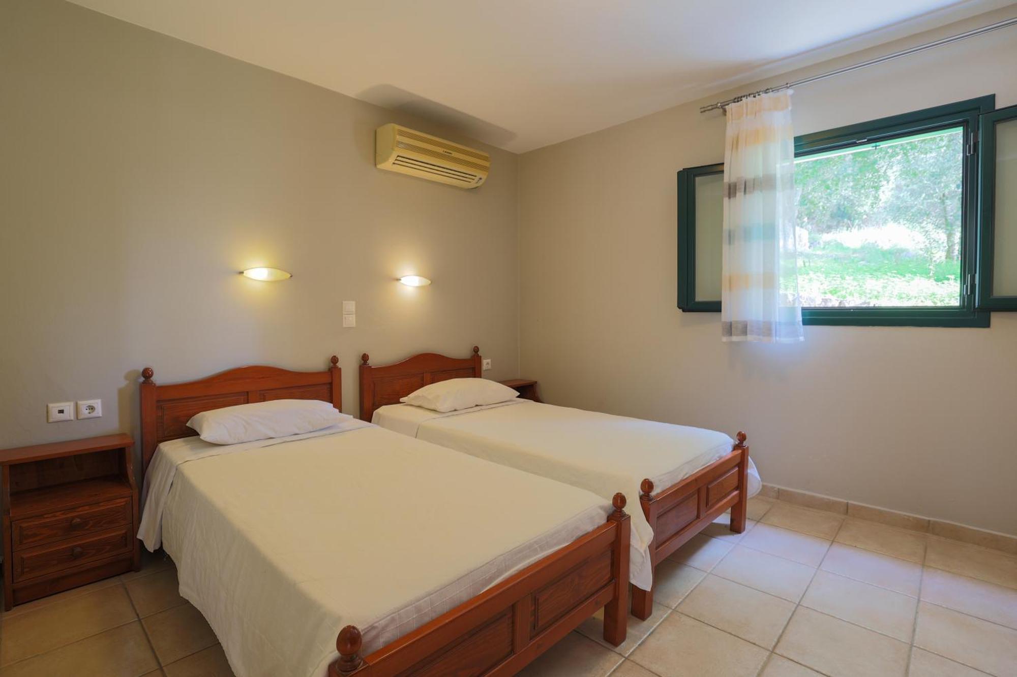 Vivi'S Apartments Agia Efimia Екстер'єр фото