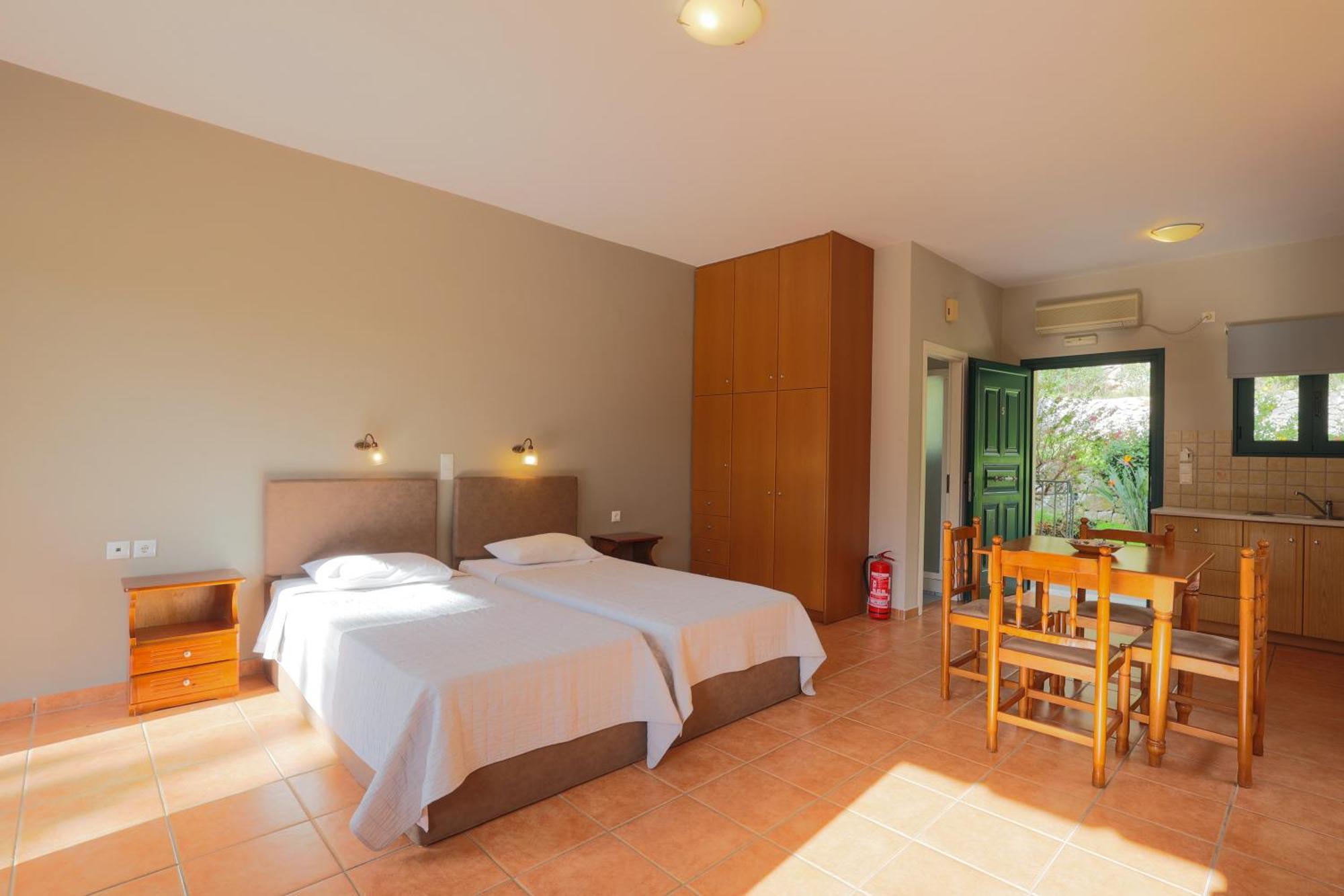 Vivi'S Apartments Agia Efimia Екстер'єр фото