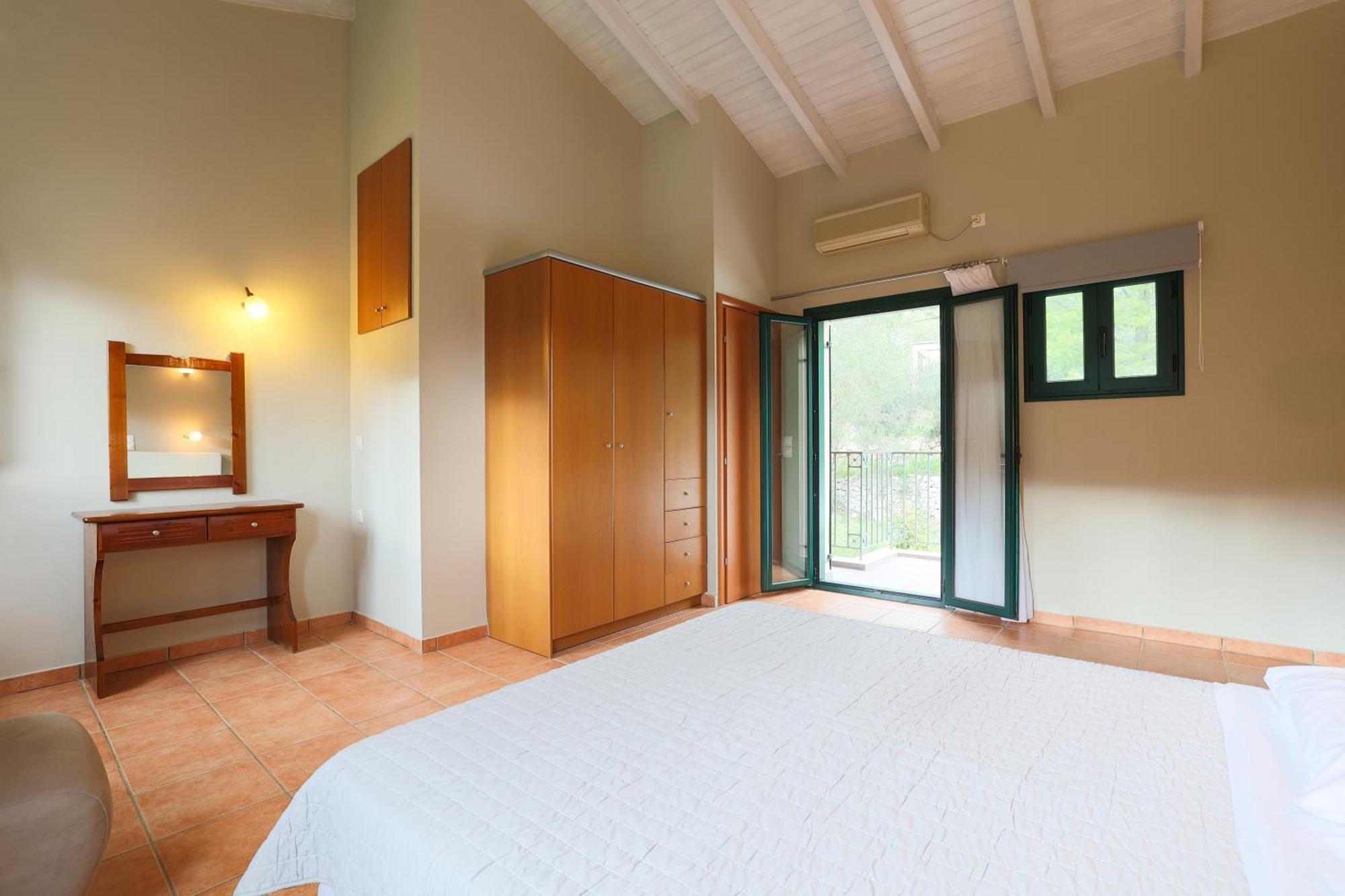 Vivi'S Apartments Agia Efimia Екстер'єр фото